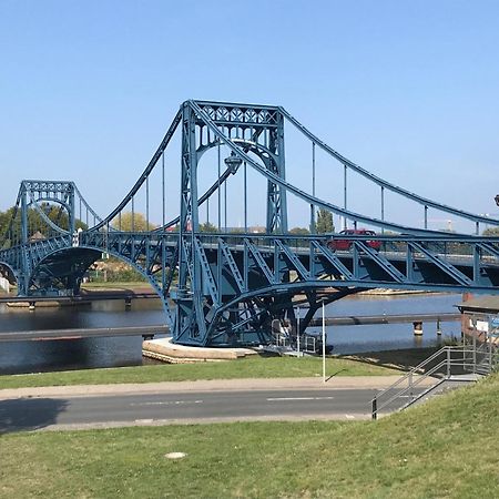 Kapitanswohnung Kaiser Wilhelm Brucke Wilhelmshaven Extérieur photo